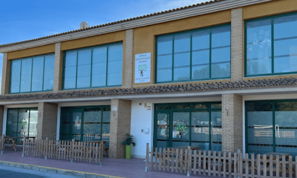 Willow International School — international school in Alicante, Spain