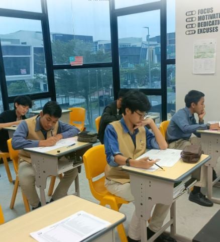 Conducive classrooms for the students.