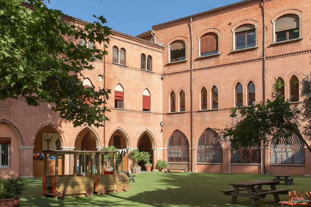 International School of Bologna — international school in Bologna, Italy