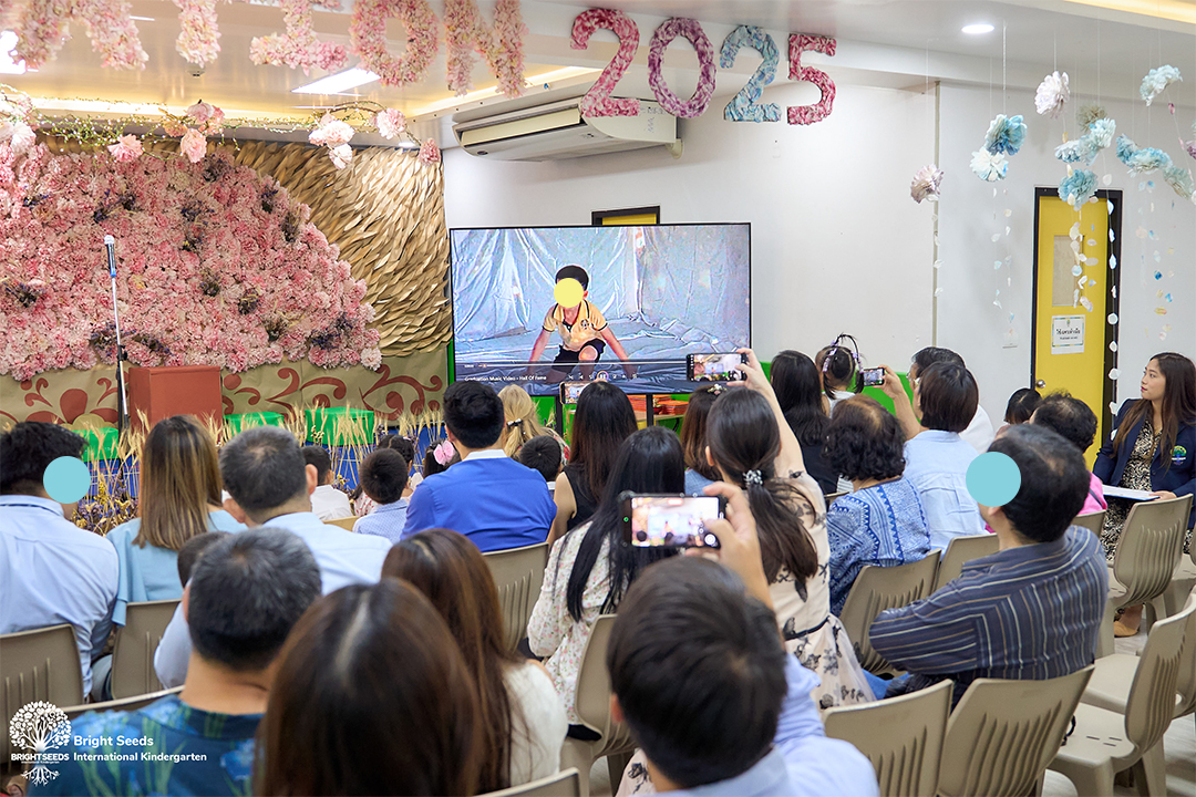 Parents at the graduation ceremony.