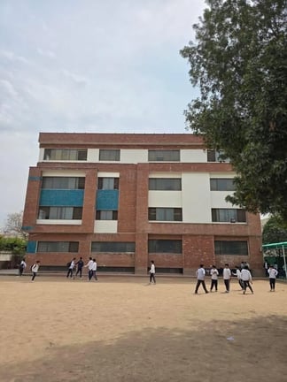 Lahore Grammar School (Multan) — international school in Multan, Pakistan