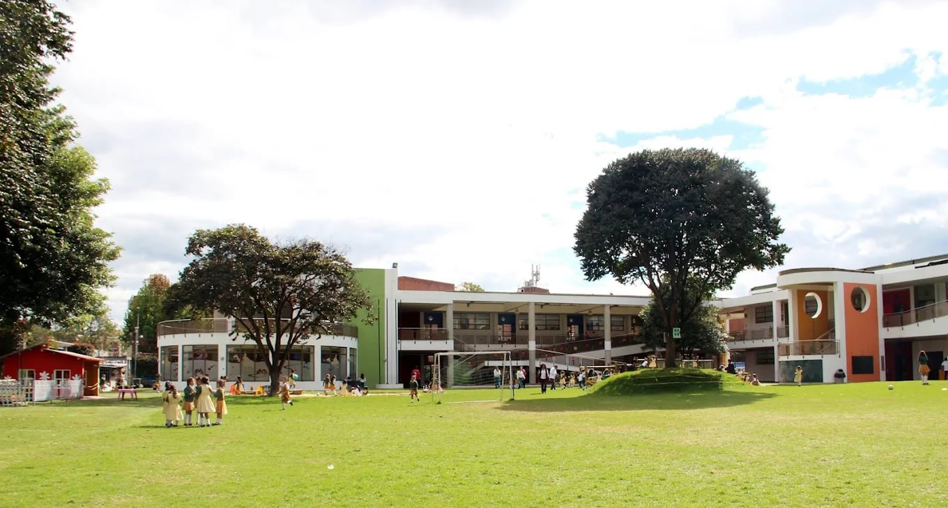 Colegio Santa Francisca Romana — international school in Bogota, Colombia