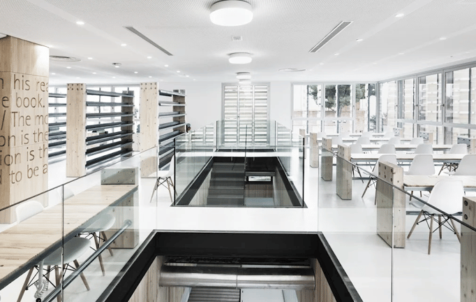 Oak House School — international school in Barcelona, Spain