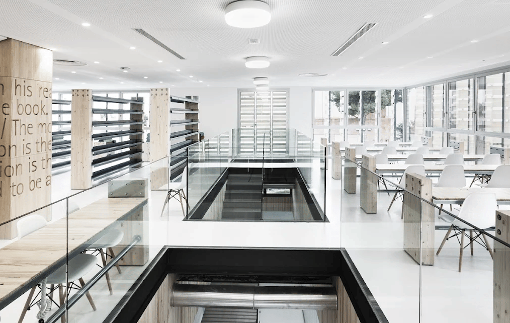 Oak House School — international school in Barcelona, Spain