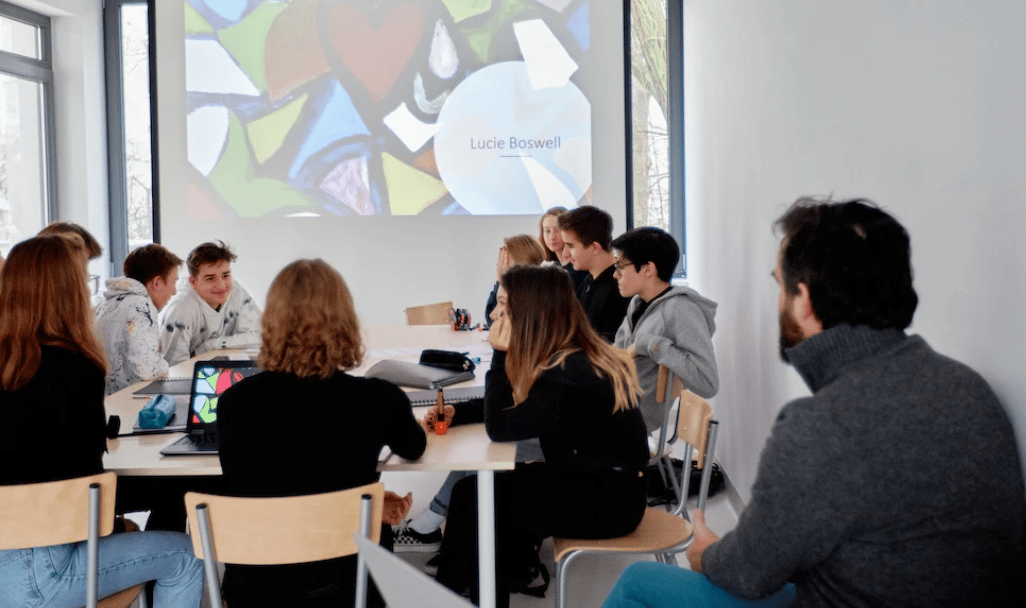 Warsaw Montessori - High School — international school in Warsaw, Poland