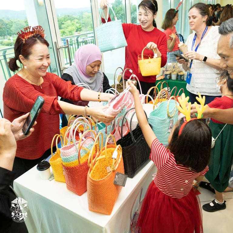 The FOE community gathers at the annual festive market, where parents, staff, and students support local vendors and enjoy the holiday spirit together.