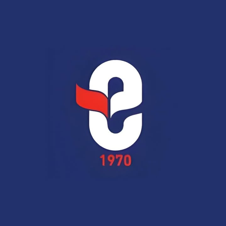 Eyuboglu Schools logo