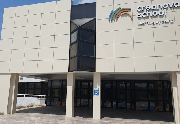 CreaNova School — international school in Barcelona, Spain