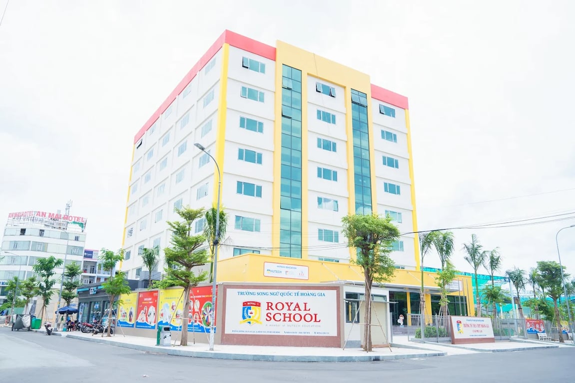 Front entrance area of Royal School Phu Lam campus.