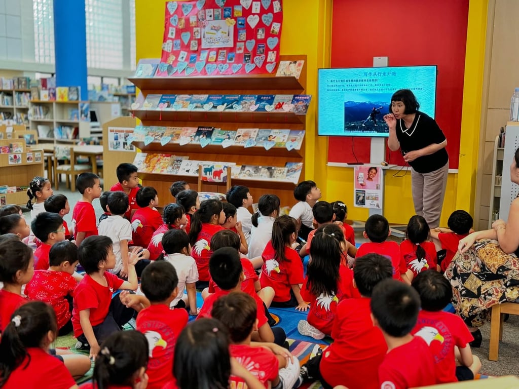 Author Bao Dongni visited SAS, engaging students, parents and teachers with activities and workshops.