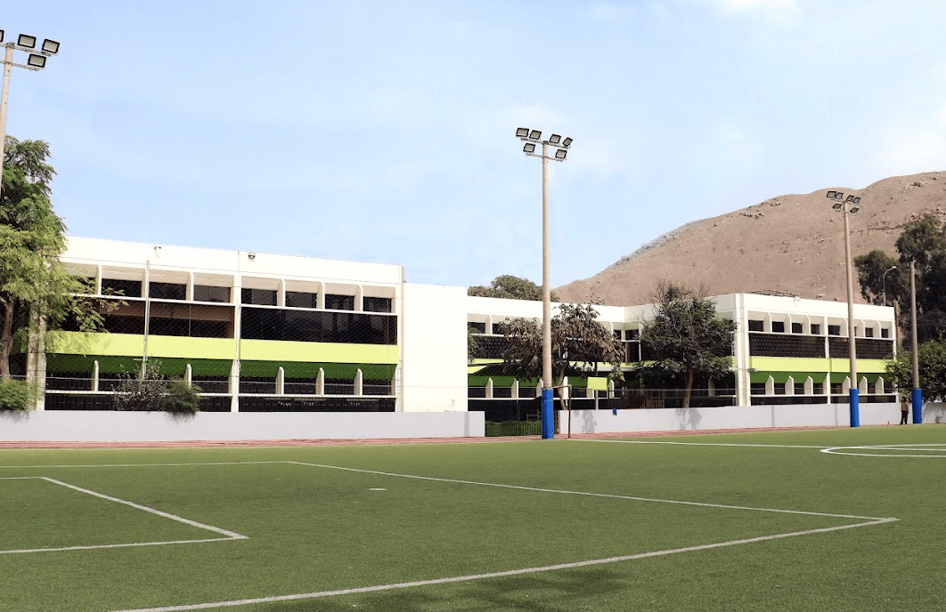 Weberbauer Schule — international school in Lima, Peru