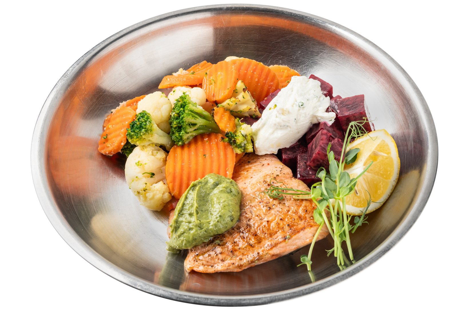 Photo Dish Salmon with vegetables, beets and sauce