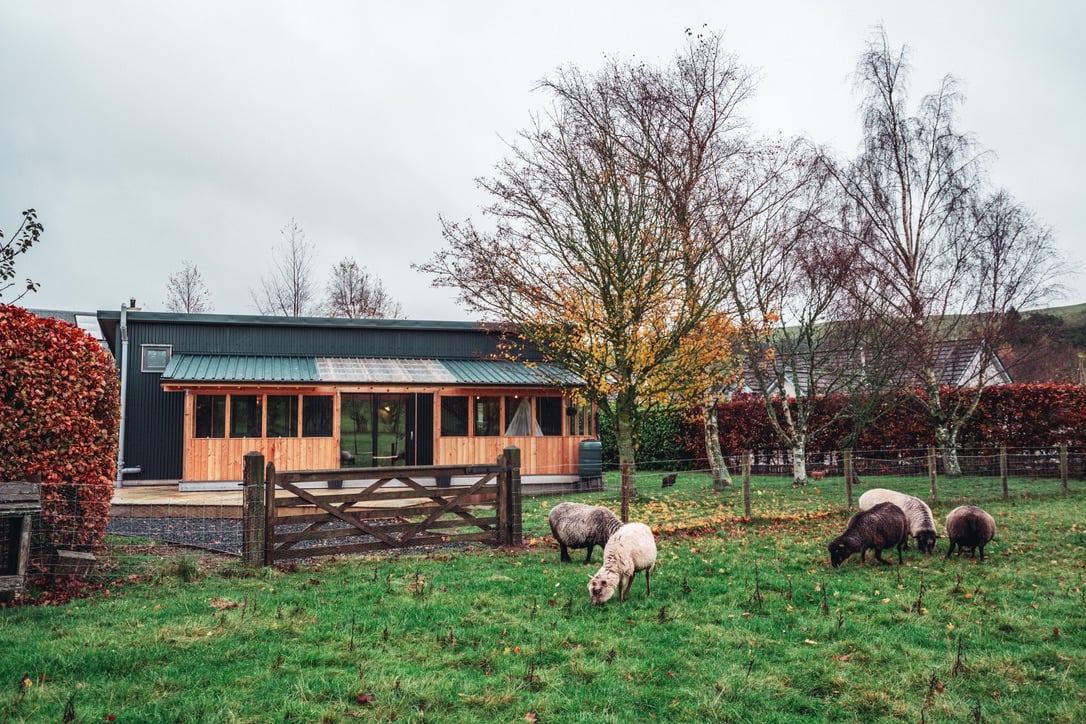 My Eco Escape | Breathtaking Romantic Stays In The UK To Visit This Valentines Day Cover | The Green House Cabin 2