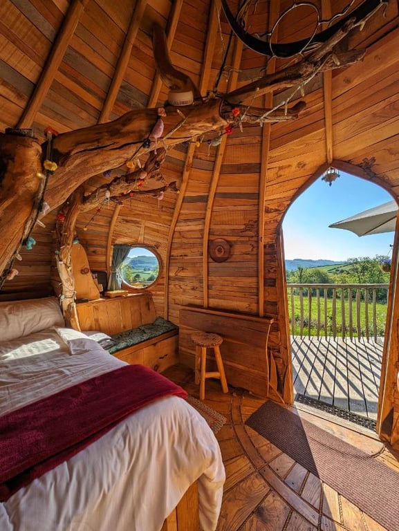 My Eco Escape | Breathtaking Romantic Stays In The UK To Visit This Valentines Day Cover | Hobley House 2