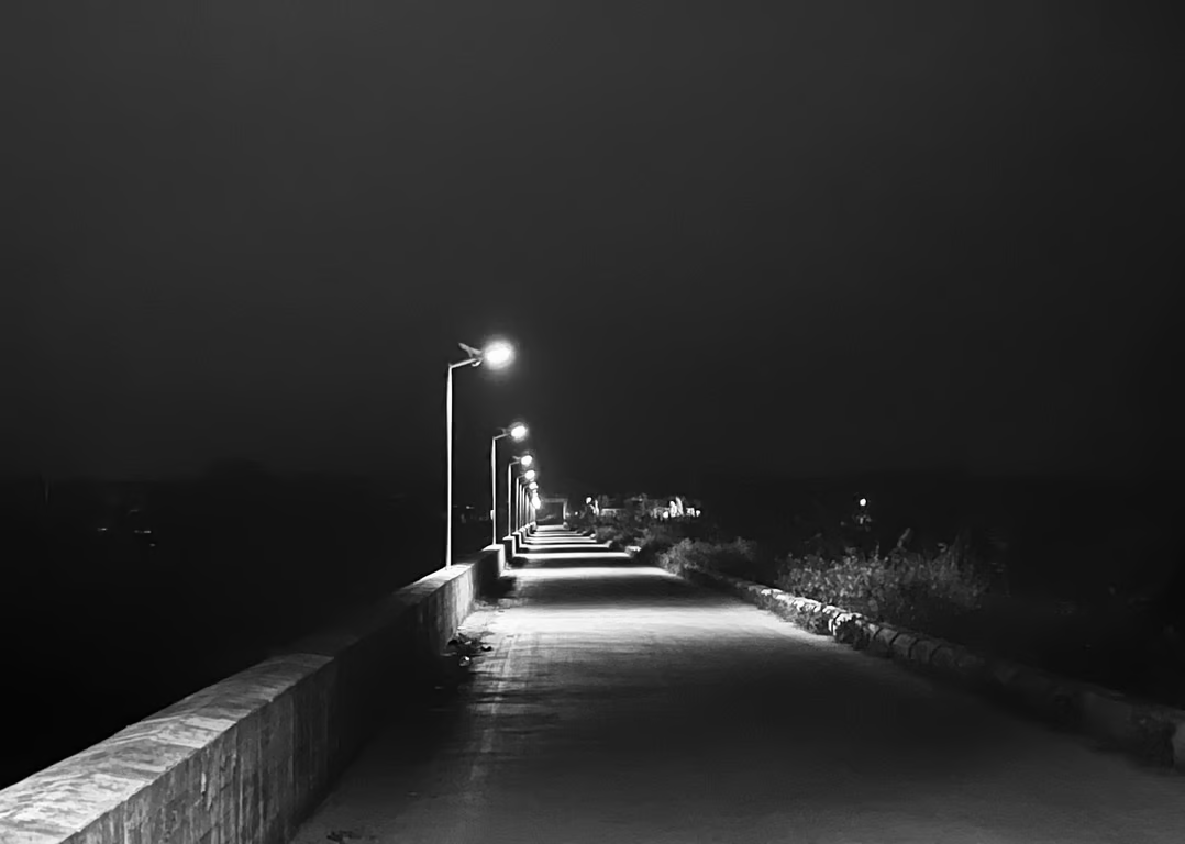 Ánh đèn đường