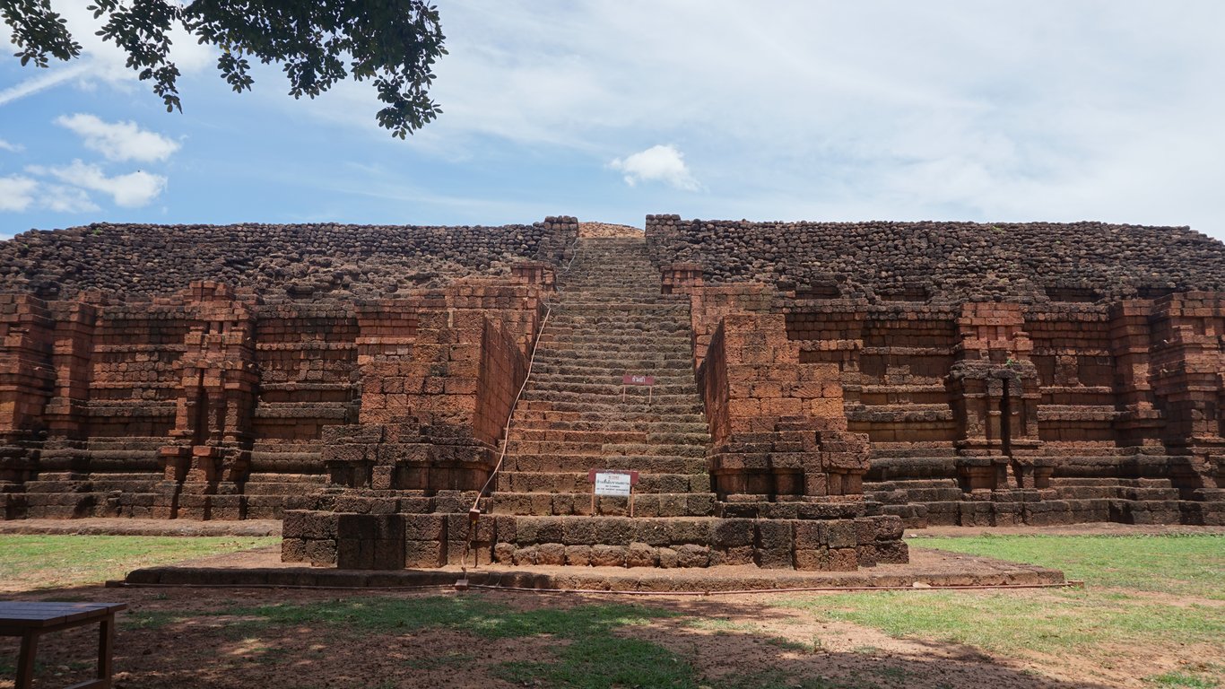 เขาคลังนอก ศรีเทพ