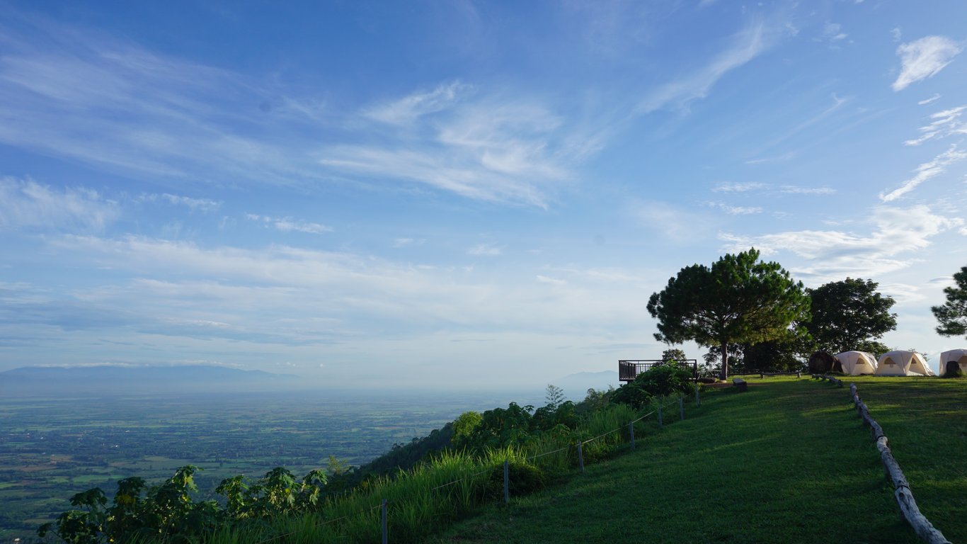 ยามเช้า พระอาทิตย์ขึ้นที่ลานชมดาว ตาดหมอก