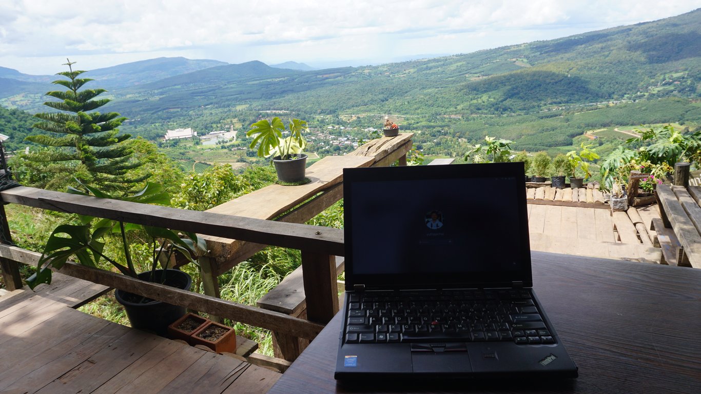 บ้านระเบียงเมาว์