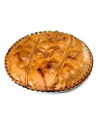 Empanada bacalao con pasas 570 g aproximadamente