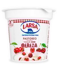 Yogur Larsa con cerezas 125 g