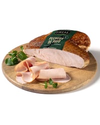 Pechuga de pavo Frial entera 94% carne kg