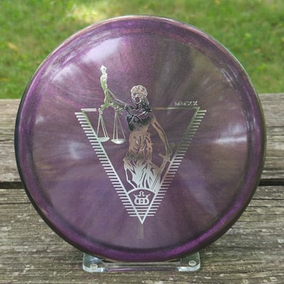 2020 Lady Justice Dynamic Discs Lucid Glimmer Justice - 177g