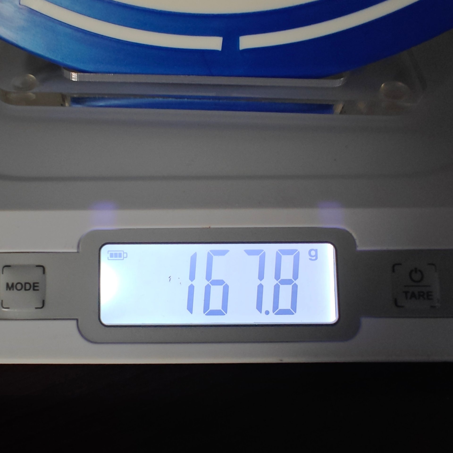 Yikun Discs Tortoise Line Twin Swords White Blue Overmold Blue Stamp - 168g