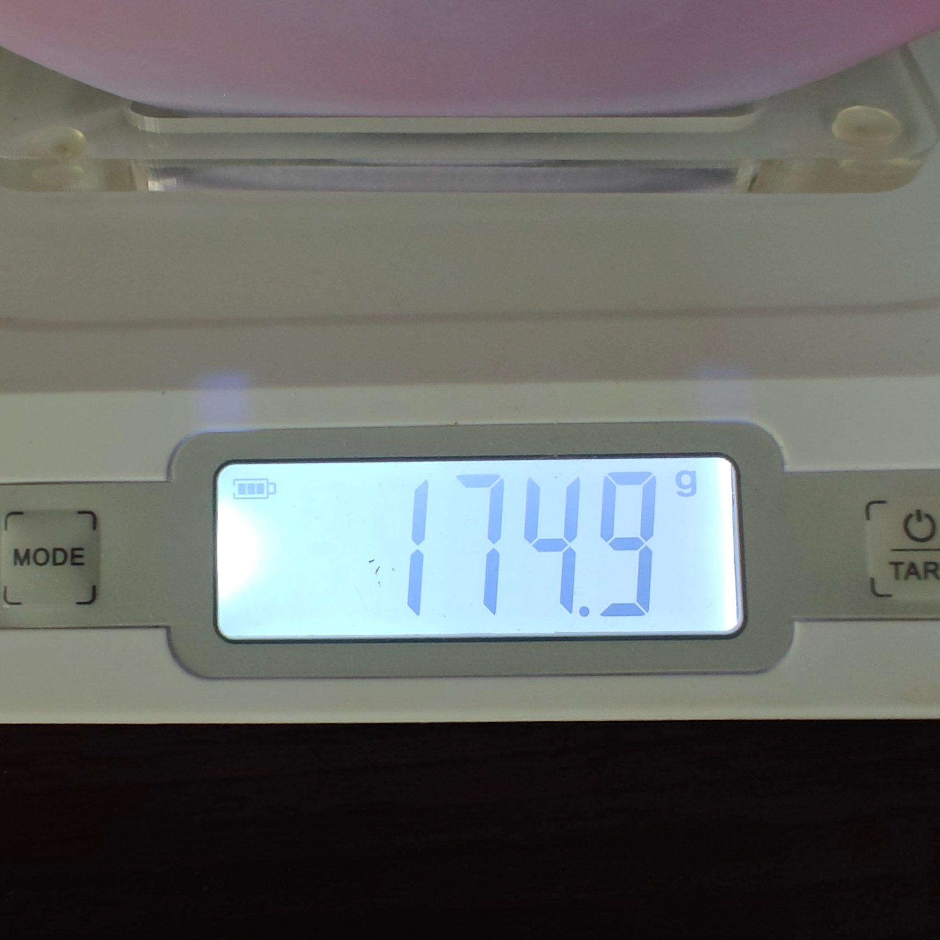 DD Paige Pierce 4x World Champion BioFuzion Defender Swirly Purple Blue (sticker mark on back) – 175g