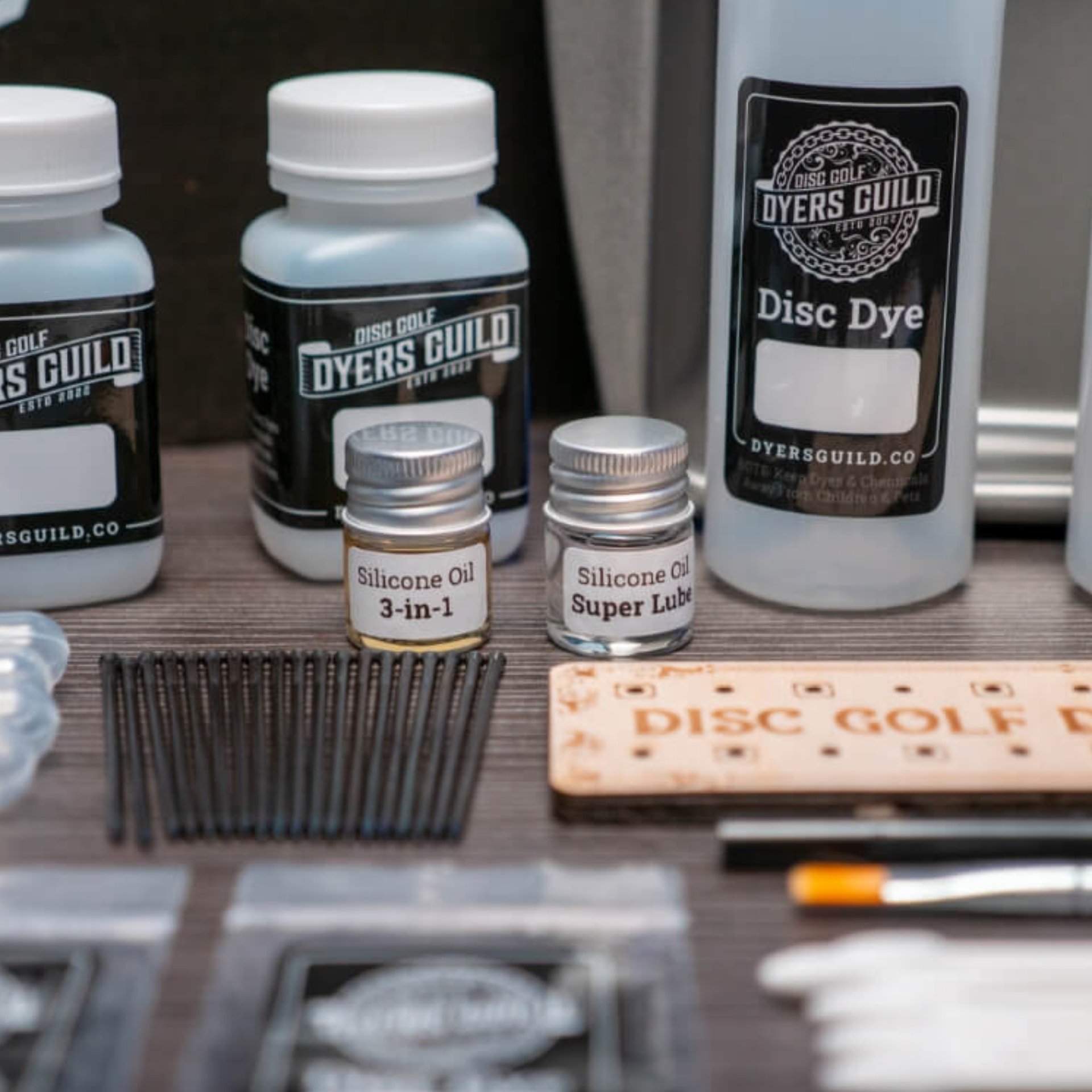 Disc Golf Dyers Guild – Starter Disc Dyeing Kit – Titanium