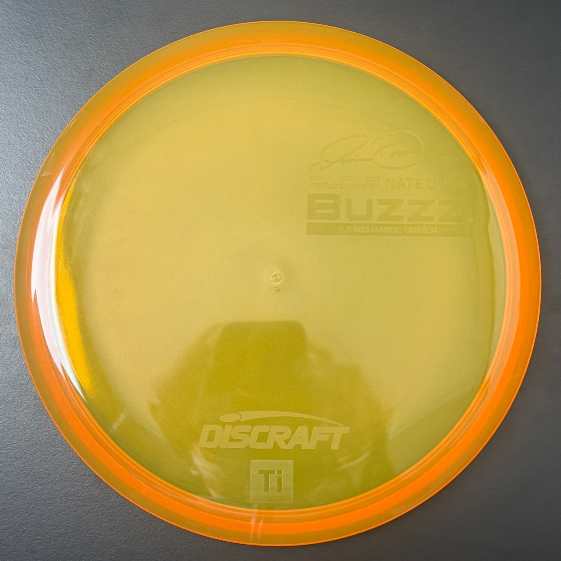 Discraft CryZtal Buzzz with Nate Doss Reissue Stamp