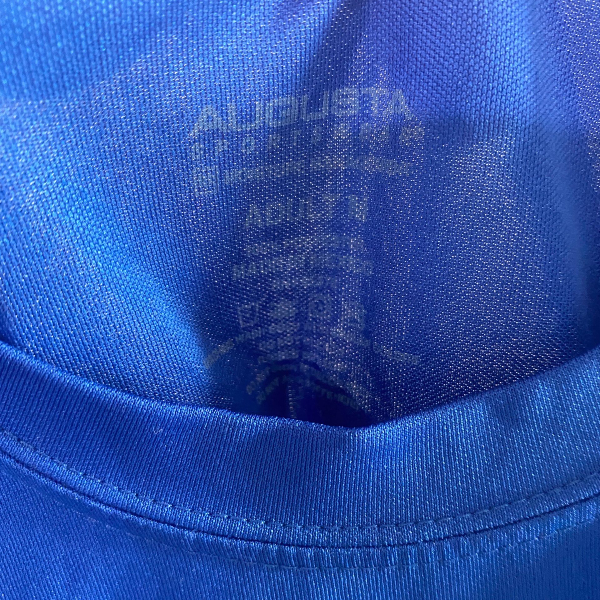 Dynamic Discs Medium Athletic Shirt (KC Royals A Night at Kauffman)