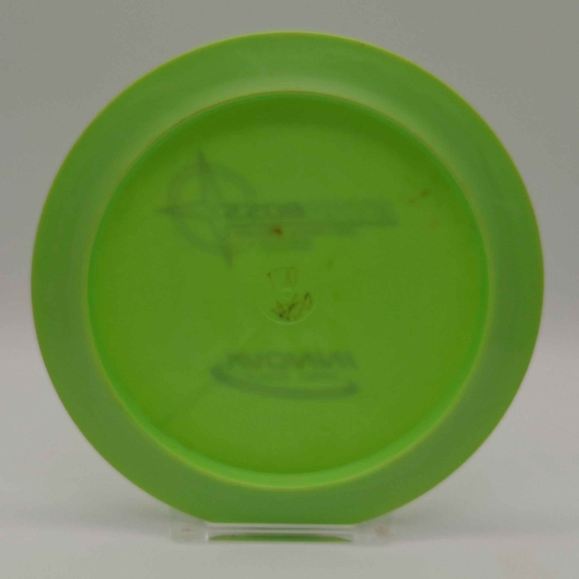 Used Innova Star Boss Green Black Red Stamp - 172g