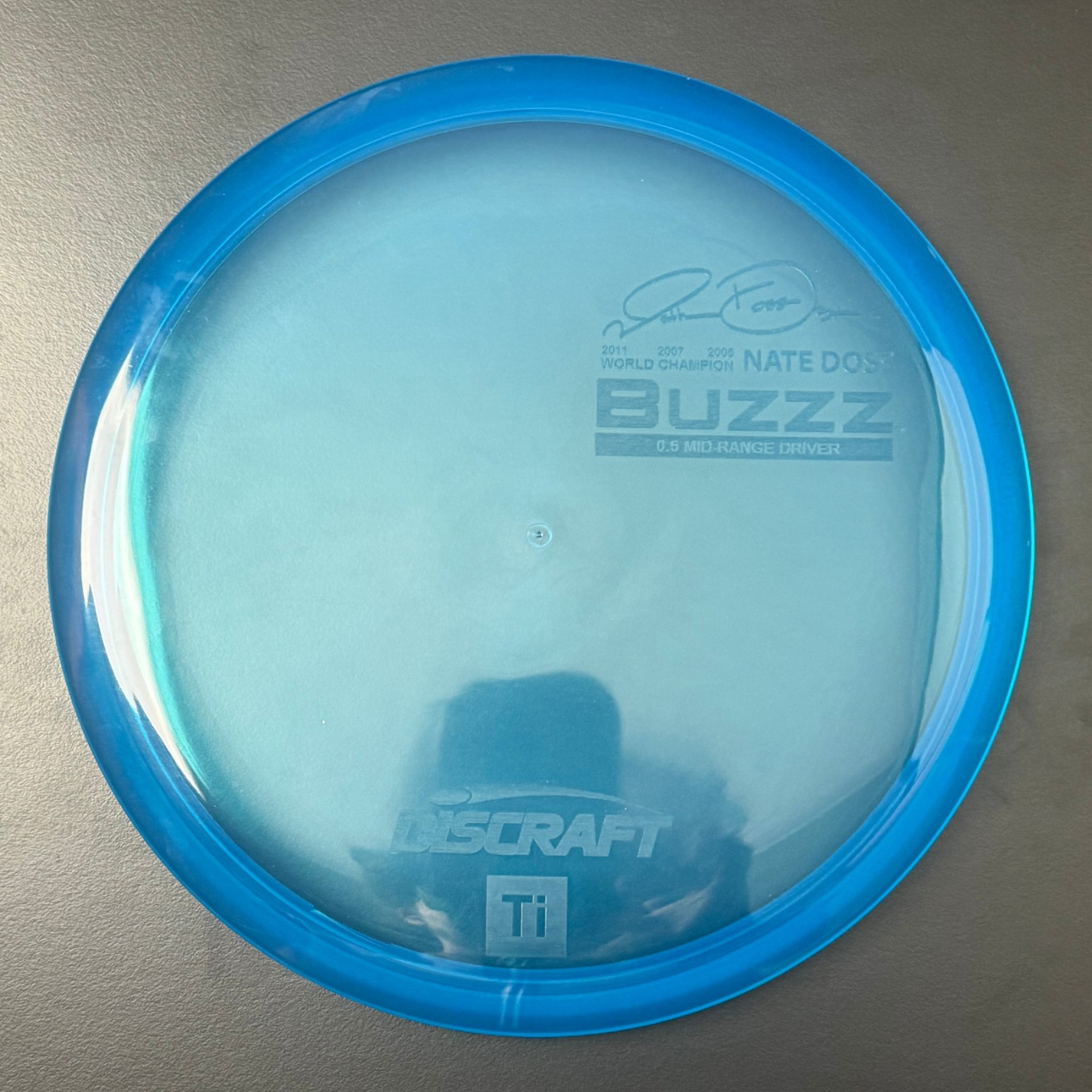 Discraft CryZtal Buzzz with Nate Doss Reissue Stamp