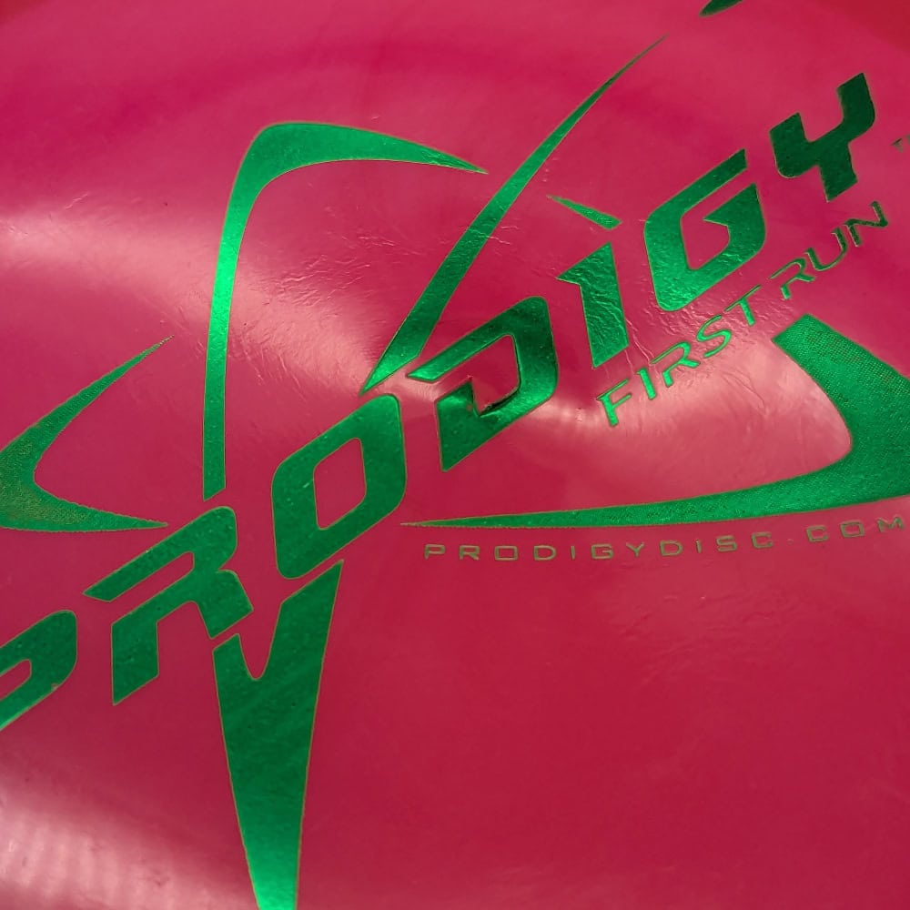 Used Prodigy First Run 750 D4 Red/Pink - 173g