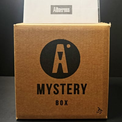 7 signature disc Mystery Box
