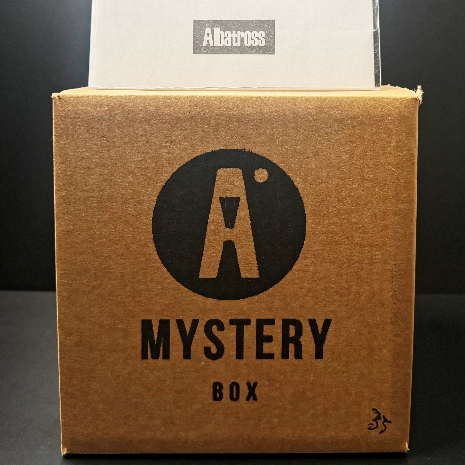7 signature disc Mystery Box