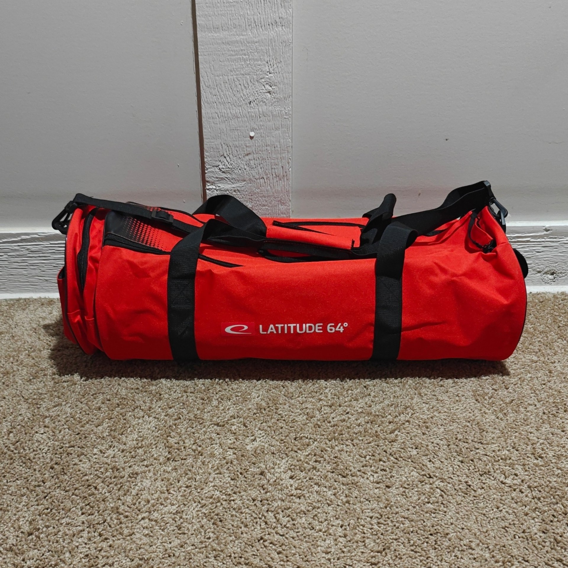 Latitude 64 Practice Bag Red Black 45 Disc Fieldwork Bag