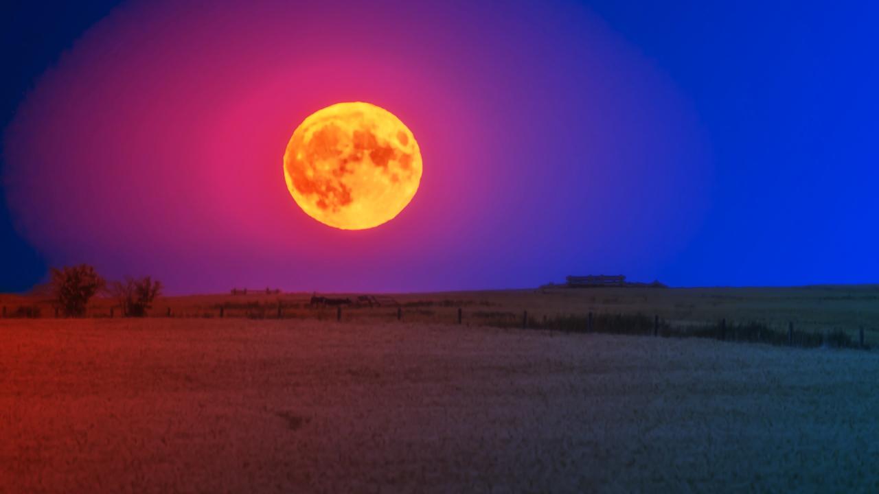 A végső Kukorica-hold és a vérhold szenzáció