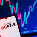 Az MI-őrület újabb fordulata: ChatGPT-5 tarol, Grok megint ég