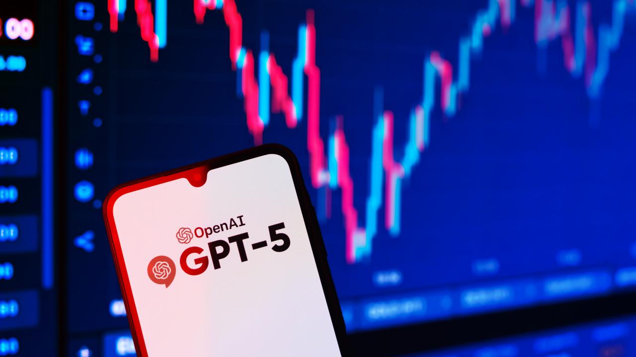 Az MI-őrület újabb fordulata: ChatGPT-5 tarol, Grok megint ég