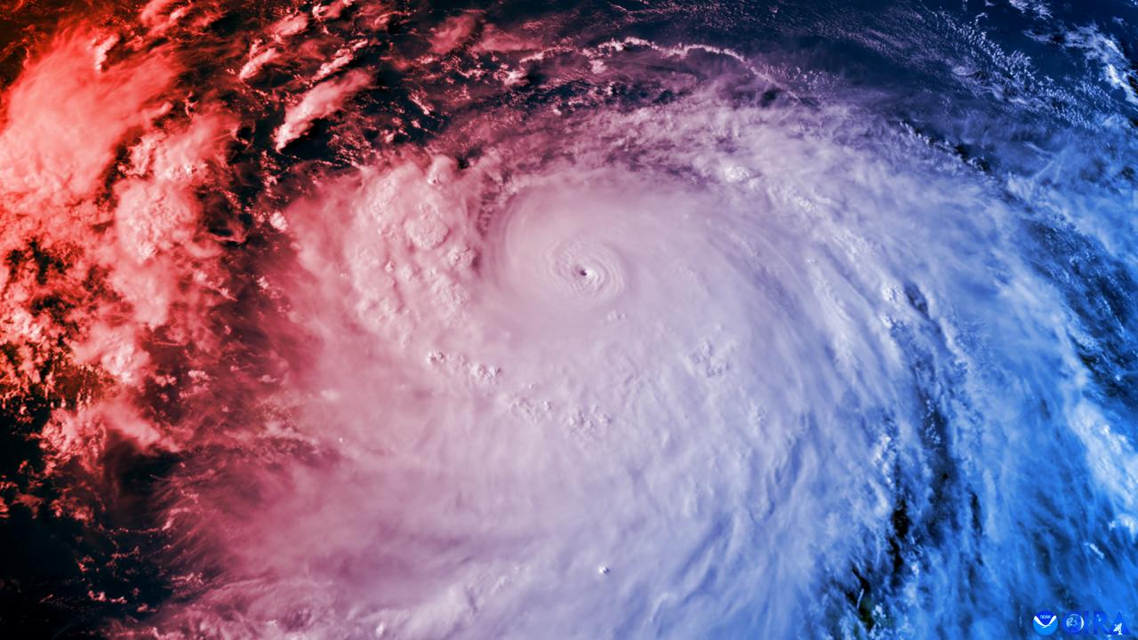 Az óriáshullámok hete: Az Erin hurrikán fenyegeti a keleti partot