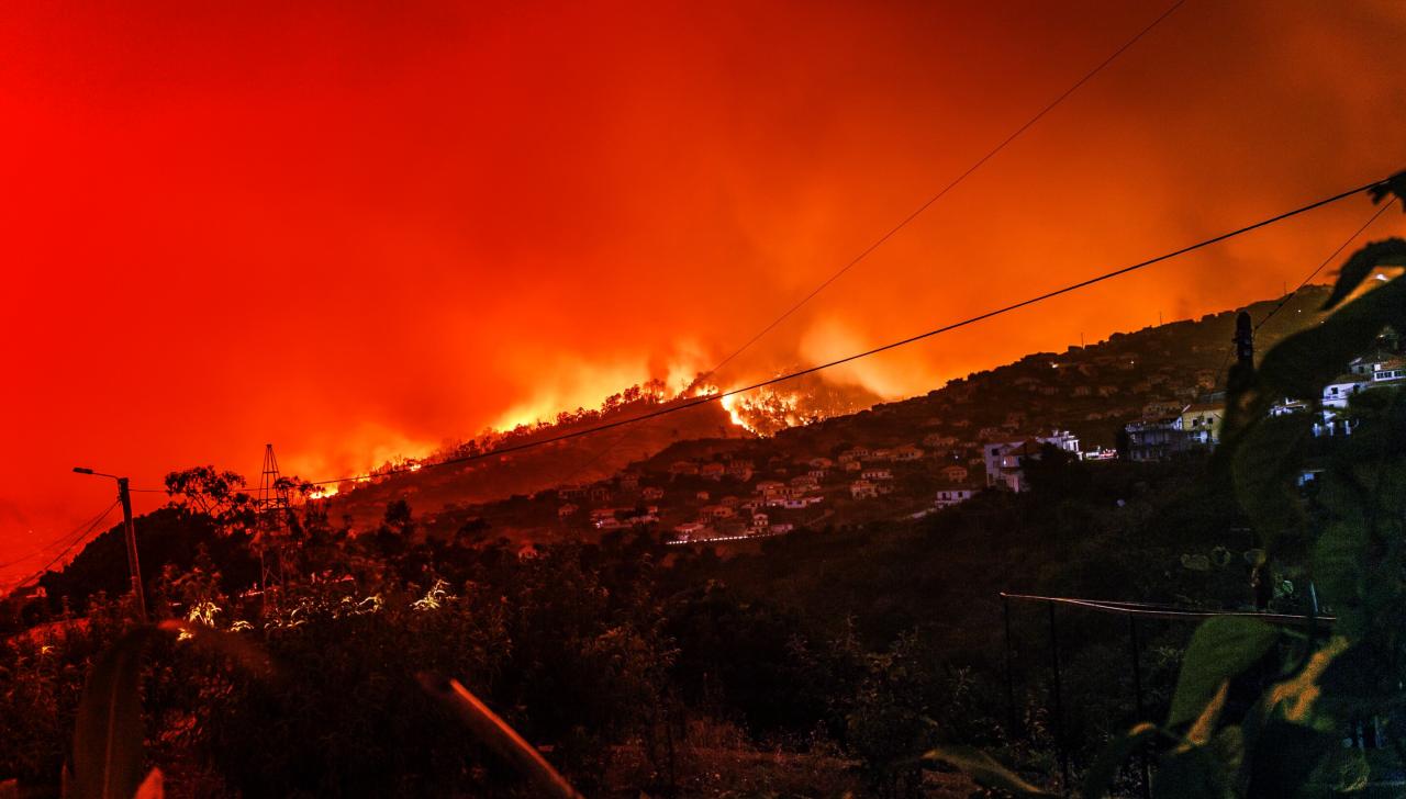 Drámai mértékben nőtt a halottak száma a hawaii tűzvészben