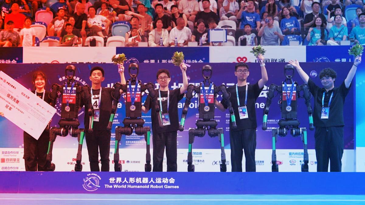 A kínai Robot Olimpia: amikor a mesterséges intelligencia padlót fog