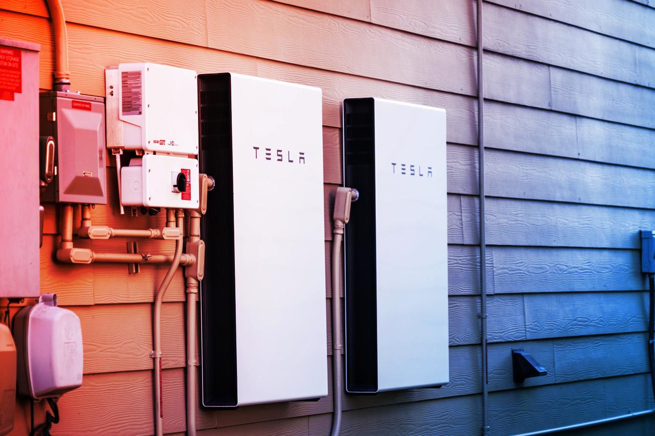A Tesla visszahívja a problémás otthoni akkumulátorokat