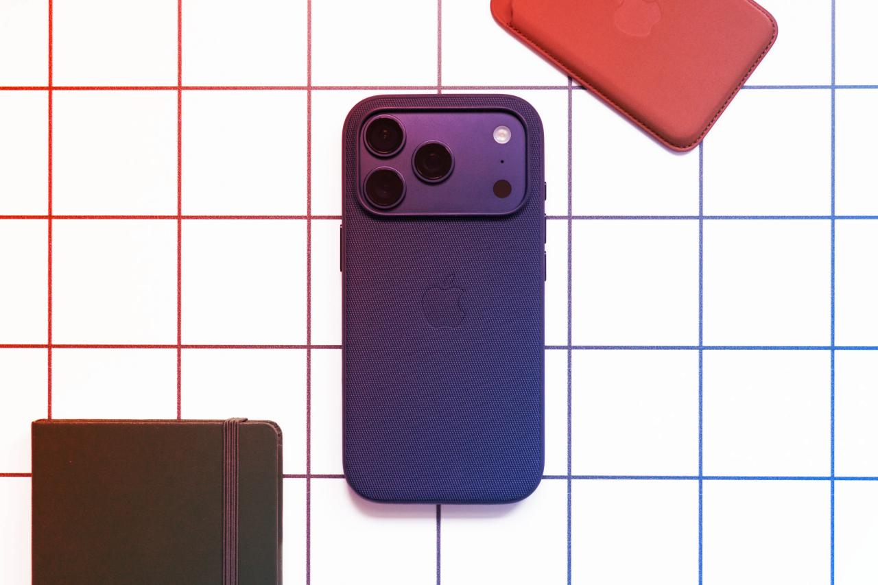 Az Apple végre normális tokot csinált: itt a TechWoven