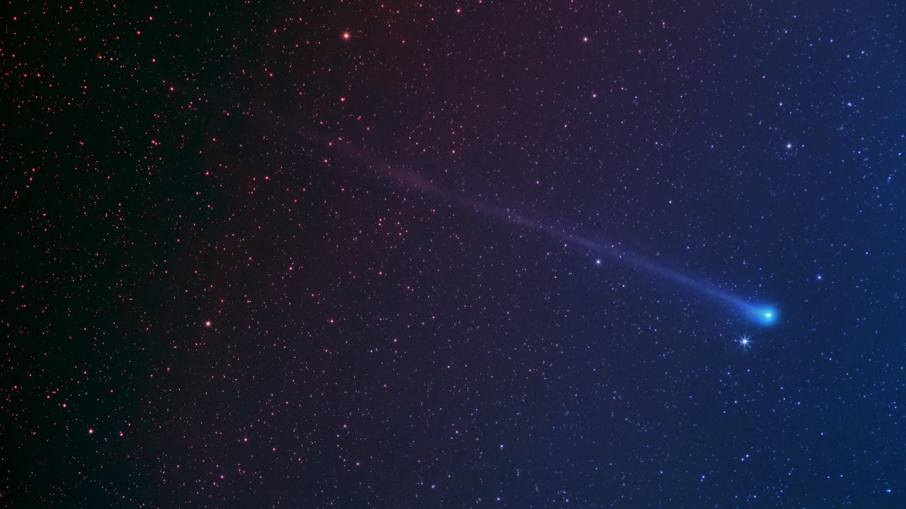 Az éjszaka, amikor üstökösök és meteorok villognak az égen