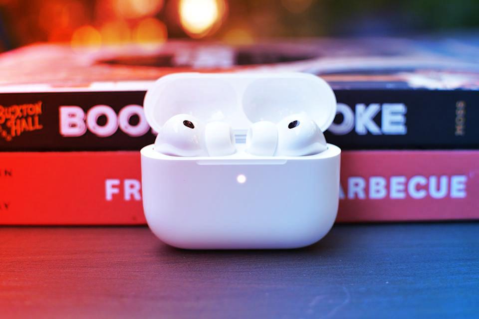 Az új AirPods Pro 3 végre olcsóbban vihető haza