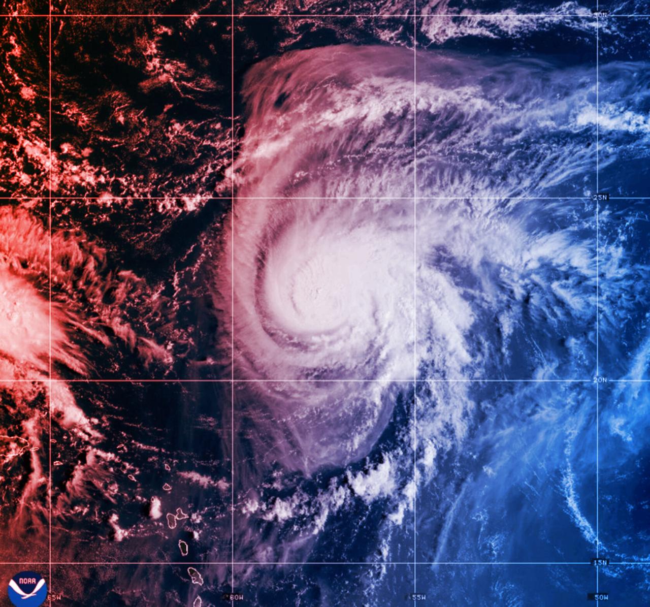 Carolinát akár meg is menthetik az Atlanti óceán vad viharai