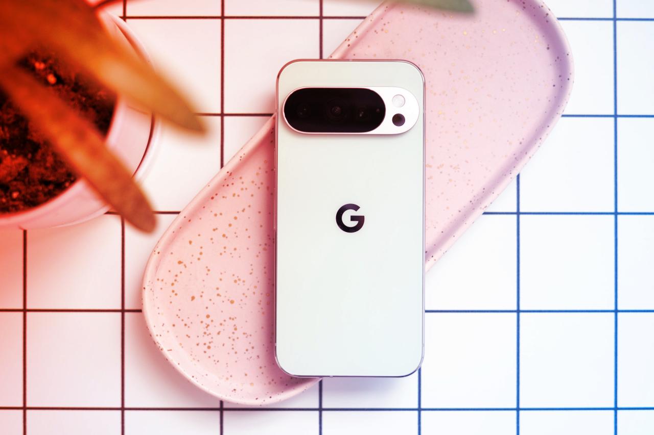 Itt az új Pixel csúcstelefon, mesterséges intelligenciával és megújult hardverrel