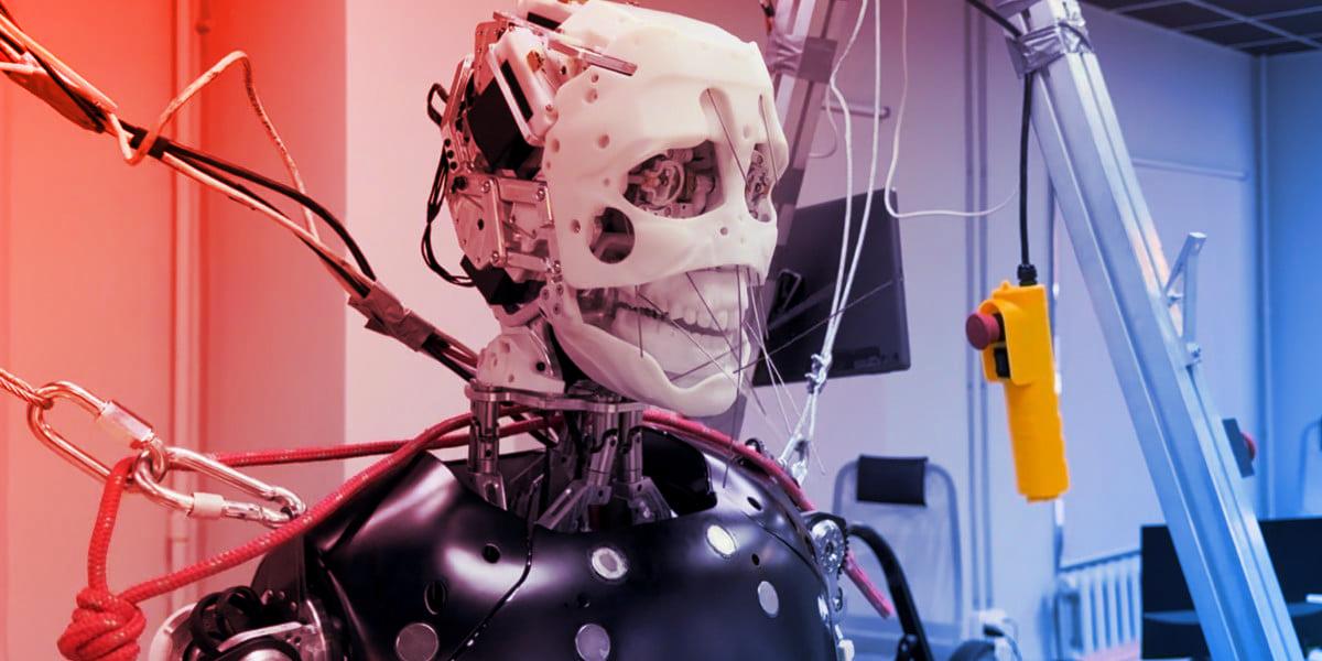 A botrányos bemutató: részegen debütált az orosz robot